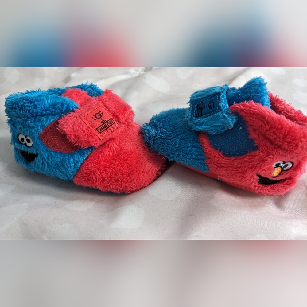 Baby UGGs sesame street Cookie Elmo